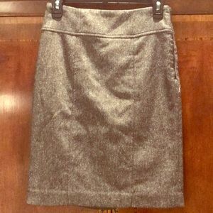 Banana Republic lined wool pencil skirt